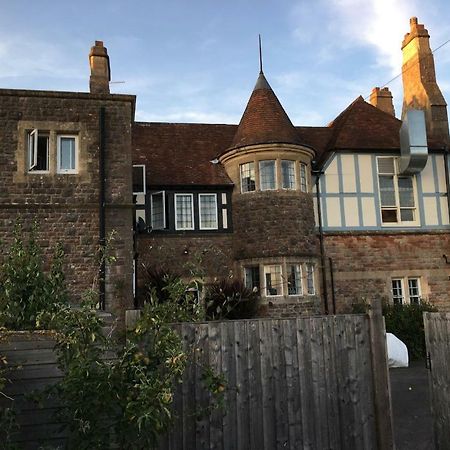 Holly Grove - Homestay Bristol Buitenkant foto
