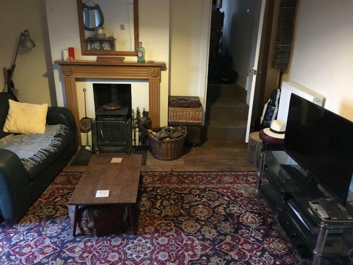 Holly Grove - Homestay Bristol Buitenkant foto